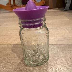 NEW CROWN ROYAL CANADIAN WHISKY GLASS BAR COCKTAIL ORANGE LEMON FRUIT JUICER